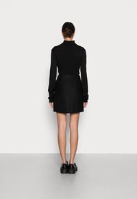 Tommy Hilfiger BLENDBUTTONS SHORT SKIRT - Minissaia - black