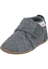 Grijze wollen slipper met een textuurafwerking, met een klittenbandsluiting en een rubberen zool, ontworpen voor comfort en gemak bij het dragen.