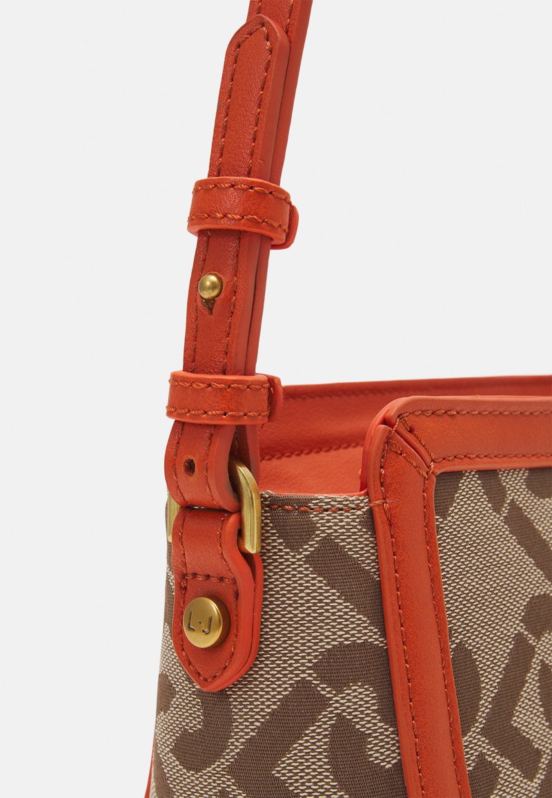 Damen Handtaschen | LIU JO CROSSBODY Umhängetasche taupe/flam/mehrfarbig - BP80356 Damen Handtaschen | LIU JO CROSSBODY Umhängetasche taupe/flam/mehrfarbig - BP80356