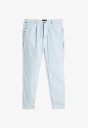 Jasnoniebieskie chinosy z miękkiej tkaniny, z zapięciem na guzik, kieszeniami bocznymi oraz prostymi nogawkami.