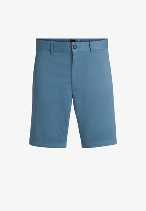 Ανοιχτού μπλε σορτς από απαλό ύφασμα που διαθέτουν κανονικό κούμπωμα με κουμπί, θηλιές ζώνης και πλαϊνές τσέπες. Σχεδιασμένα για εφαρμογή φτιαγμένη με καθαρές γραμμές.