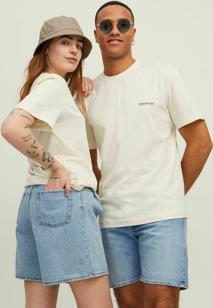 JORWORLD CREW NECK - Print T-shirt - whisper white