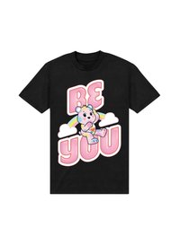 Sort bomulds t-shirt med en tegneserie-bjørn karakter med et hjerte på maven, regnbue og teksten "BE YOU" i lyserøde boble bogstaver.