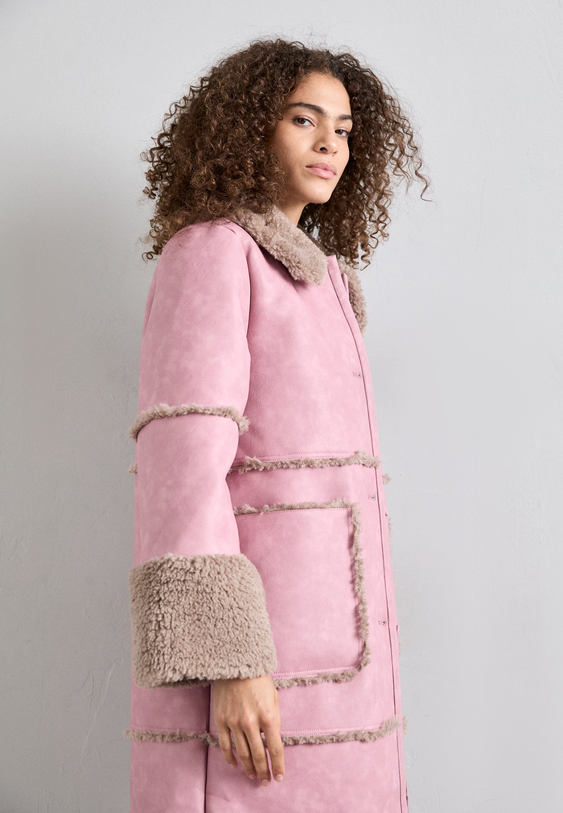Baum und Pferdgarten DAFNE - Classic coat - washed lilas