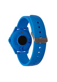 Orologio smart in silicone blu con quadrante rotondo, due sensori arancioni e una fibbia argentata. Testo e marchio CE visibili sul retro.