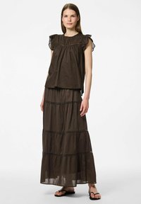 Pieces PCASTRID - Maxirok - delicioso