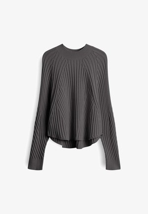 Maglione a coste grigio scuro con maniche lunghe, scollatura rotonda e design a pannello a sbuffo e testurizzato sul fronte e sul retro.