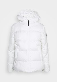 Vit puffjacka med quiltdesign, hög krage och justerbar huva. Har en central dragkedja och elastiska muddar.