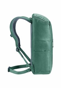 Zaino rettangolare verde con spallacci imbottiti, tasche laterali e un compartimento principale con cerniera, mostrato di lato.