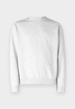 Helles graues Sweatshirt mit Rundhalsausschnitt aus weichem Fleece-Material, mit gerippten Bündchen und Saum, und einer glatten Textur.