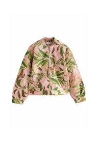 Quilted Bomberjacke in Pink mit grünen Blatt- und Schmetterlingsmustern, ausgestattet mit einem Reißverschluss vorne und elastischen Bündchen.