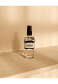 Marie-Stella-Maris ROOM SPRAY VOYAGE VÉTIVER 100 ML - Rumsdofter