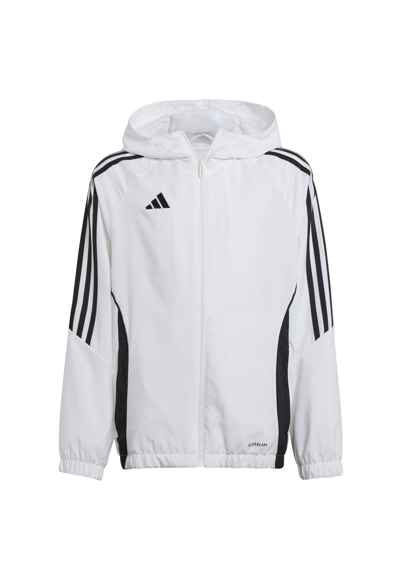 Witte sportjack met zwarte accenten, voorzien van een capuchon, volledige rits en drie zwarte strepen op elke schouder, gemaakt van lichtgewicht stof.
