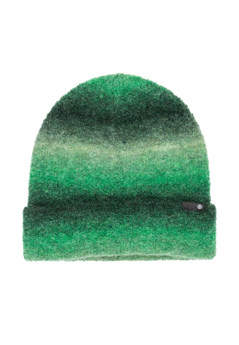 Gradientowy wełniany beanie w odcieniach zieleni i ciemnej zieleni z podwiniętym mankietem i małą czarną metką z logo po boku.