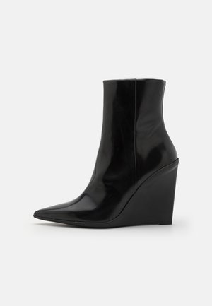 Bottines compensées - black