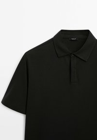 Thumbnail Image 7