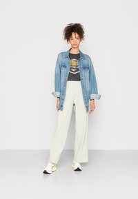 JDY JDYLOUISVILLE CATIA WIDE PANT - Calças - mineral gray