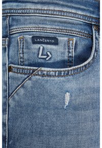 Lancerto NICKY - Szorty jeansowe