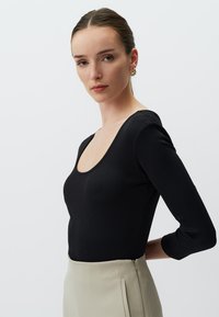 Jimmy Key SLIM FIT THREE QUARTER SLEEVE - Langarmshirt - black