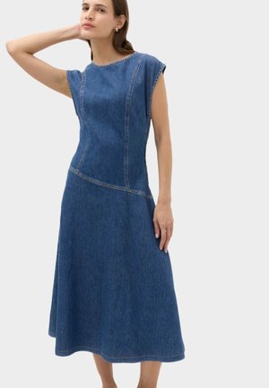 Marks & Spencer, DENIM WAISTED MIDI. - Jeanskleid - denim