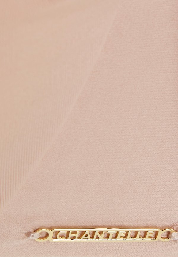 BARE ESSENTIAL VERY COVERING MOLDED - Underwired bra3