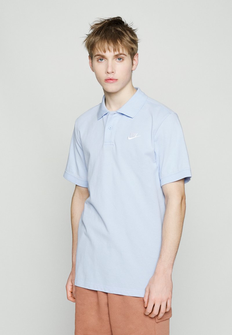 Herren T-Shirts basic | Nike Sportswear MATCHUP Poloshirt light marine/white/hellblau - BM38620 Herren T-Shirts basic | Nike Sportswear MATCHUP Poloshirt light marine/white/hellblau - BM38620