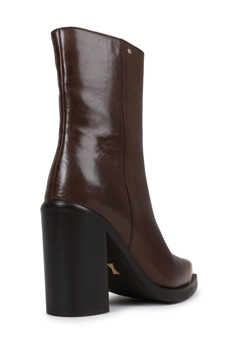 Bottines Vintage Pour Femme Taille 9.5 - Marron Daim - Talon Bas Bloc Et Bout Carré