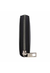 Portafoglio nero con zip in pelle e tela, caratterizzato da accessori in metallo argentato, design elegante e profilo sottile per un facile trasporto.