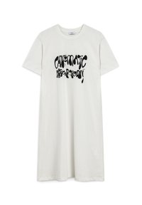 Robe blanche, à manches courtes, longueur genoux en coton, ornée d'un design textuel noir et ondulé avec l'inscription "ABSURDITÉ CINÉMATIQUE !" dans une police ludique.