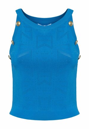 Blau gestricktes ärmelloses Oberteil mit einem strukturierten Muster, einem weiten Ausschnitt und dekorativen goldenen Knöpfen an der Schulter.