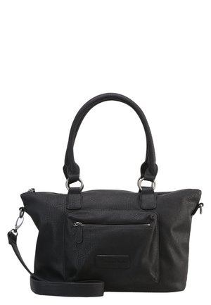 Bolso de mano de cuero negro con dos asas, bolsillo frontal con cremallera y correa de hombro desmontable sobre fondo blanco.