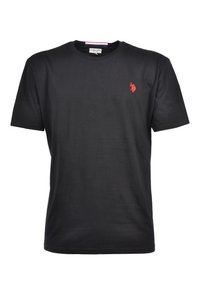 Černé bavlněné tričko s kulatým výstřihem. Na levém prsu je malé červené vyšívané logo. Krátké rukávy, jednoduchý design.