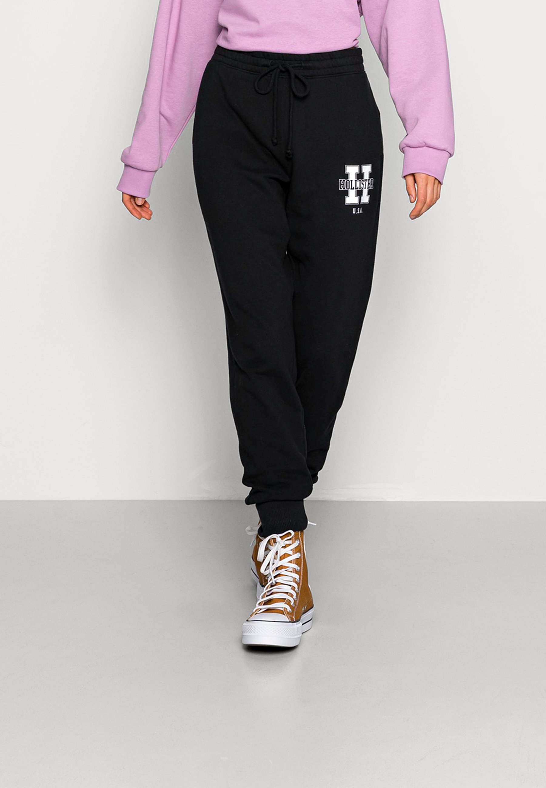 hollister womens joggers