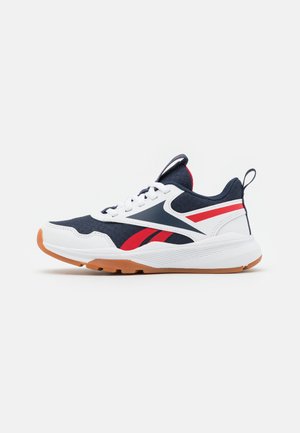 XT SPRINTER 2.0 UNISEX - Chaussures de running neutres - footwear white/vector navy/vector red