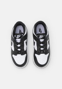 Nike Sportswear DUNK LOW - Sneakers - white/black