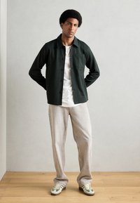 Lindbergh SUPERFLEX OVER - Ljetna jakna - dark green melange