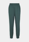SUMMIT TRACK PANT - Donji dijelovi trenirke - moss