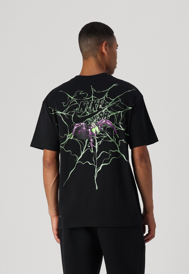 Nike SB TEE SPIDER - Apdrukāts T-krekls - black