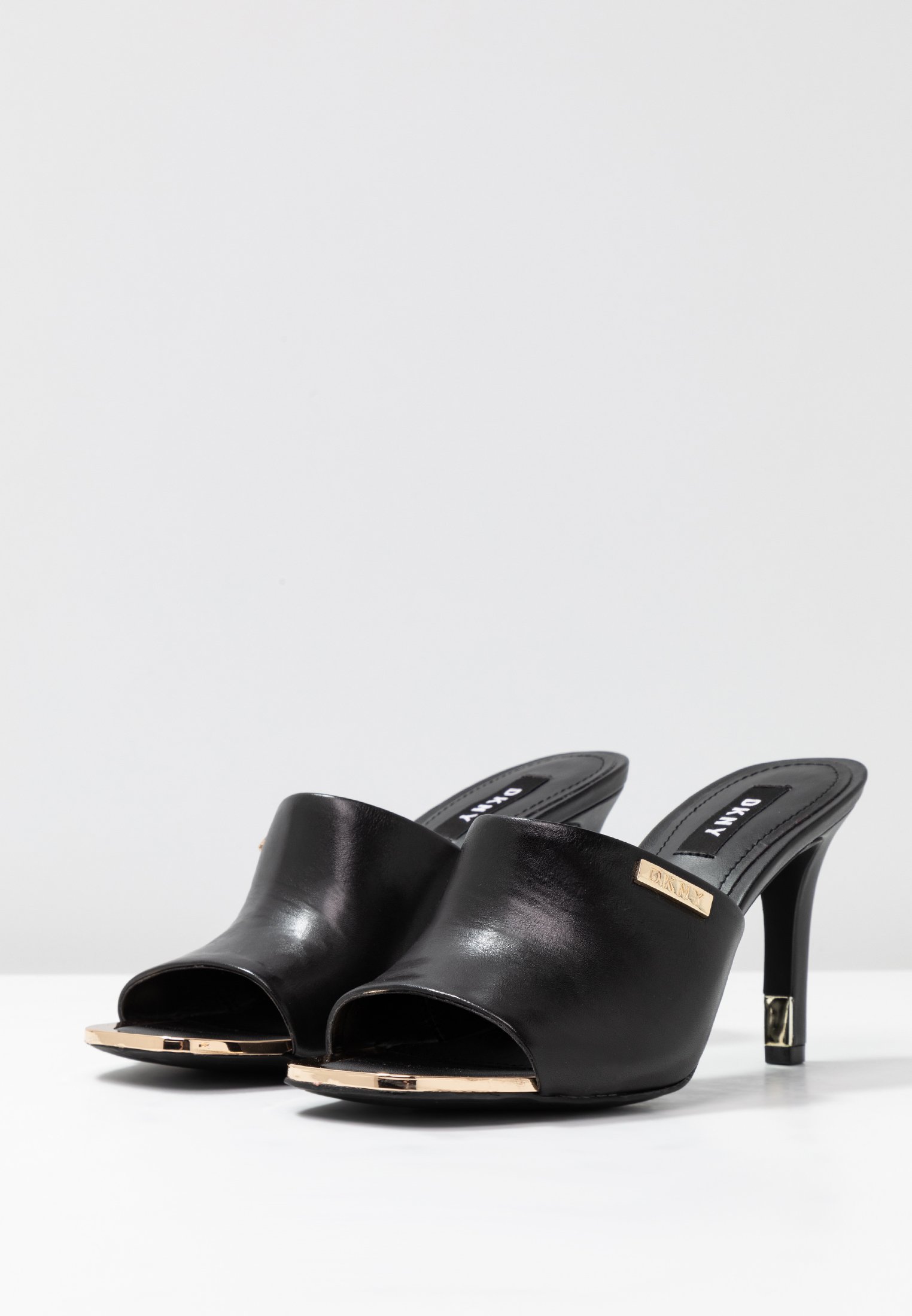 dkny bronx mule