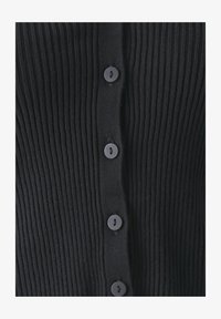 Atlasīts, black