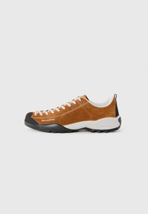 MOJITO UNISEX - Hiking shoes - burnt