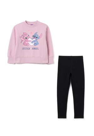 Sweatshirt rose avec un design imprimé de personnages de dessin animé, associé à des leggings noirs. Tissu doux, poignets côtelés et coupe décontractée.