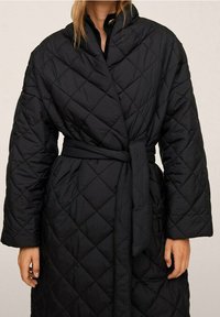 Mango Wintermantel - black