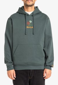 RVCA DESERT CUTS - Felpa con cappuccio - hunter green