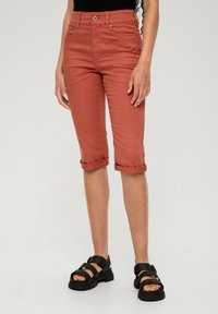 QS SLIM - Shorts - papaya