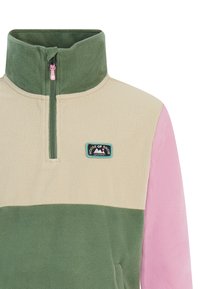 Fleece pullover in beige, groen en roze. Heeft een ritssluiting bij de hals, een label op de borst en een kleurblokken ontwerp met een zachte textuur.