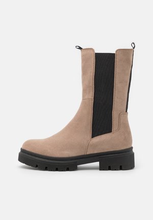 Platform boots - taupe