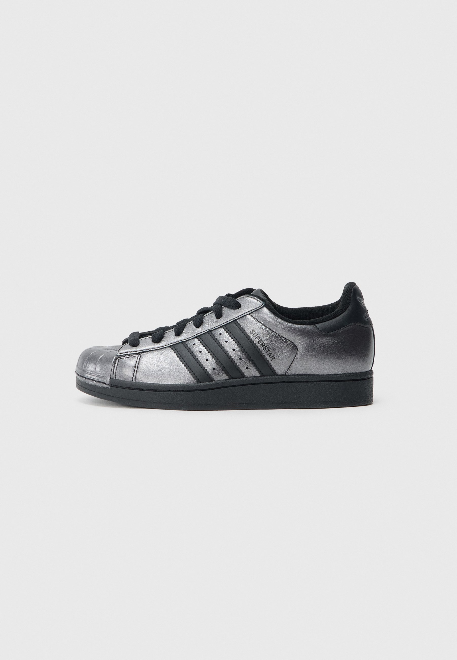 adidas Originals SUPERSTAR II W - Trainers - core black/iron-coloured/dark grey - Zalando adidas Originals SUPERSTAR II W - Trainers - core black/iron-coloured/dark grey - Zalando