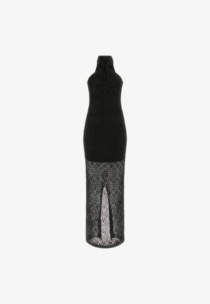 Vestito nero con collare halter caratterizzato da un design in pizzo testurizzato, un'apertura a forma di chiave e una silhouette aderente, con una sezione inferiore in pizzo trasparente.