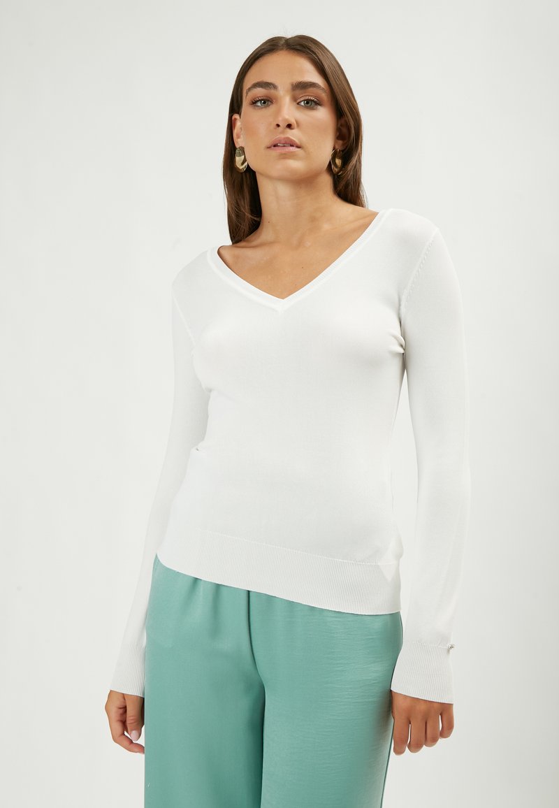 INFLUENCER V NECK - Maglione - white